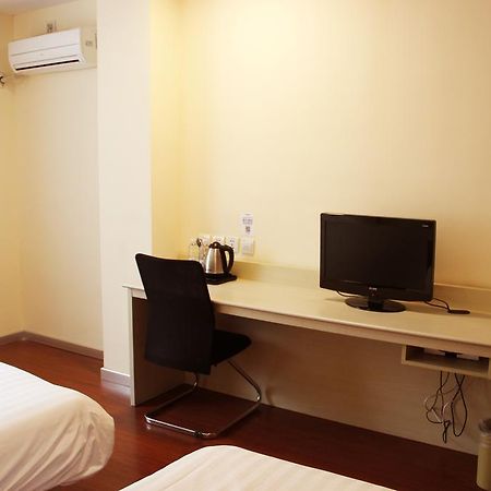 Hanting Express Dongying Jinan Road Rom bilde